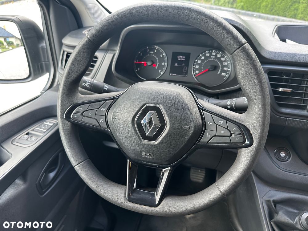 Renault / TRAFIC / 2.0 / L2H1 / LONG / - 26