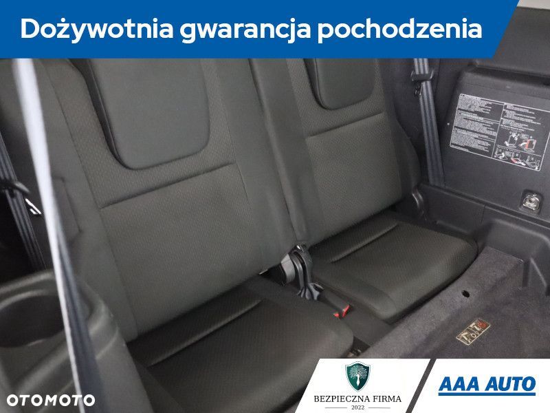 Toyota Corolla Verso - 21