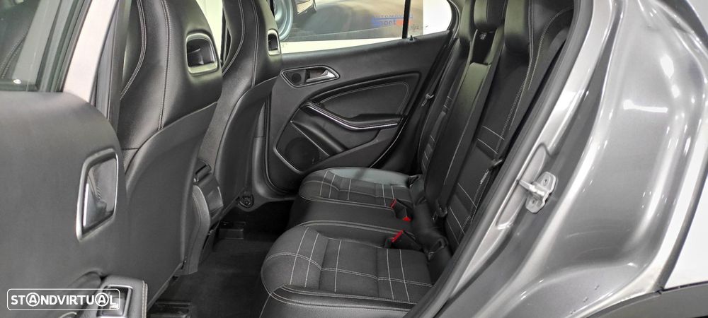 Mercedes-Benz GLA 200 CDI Urban Aut. - 18