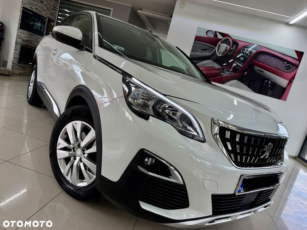 Peugeot 3008 1.6 BlueHDi Allure S&S EAT6 - 38
