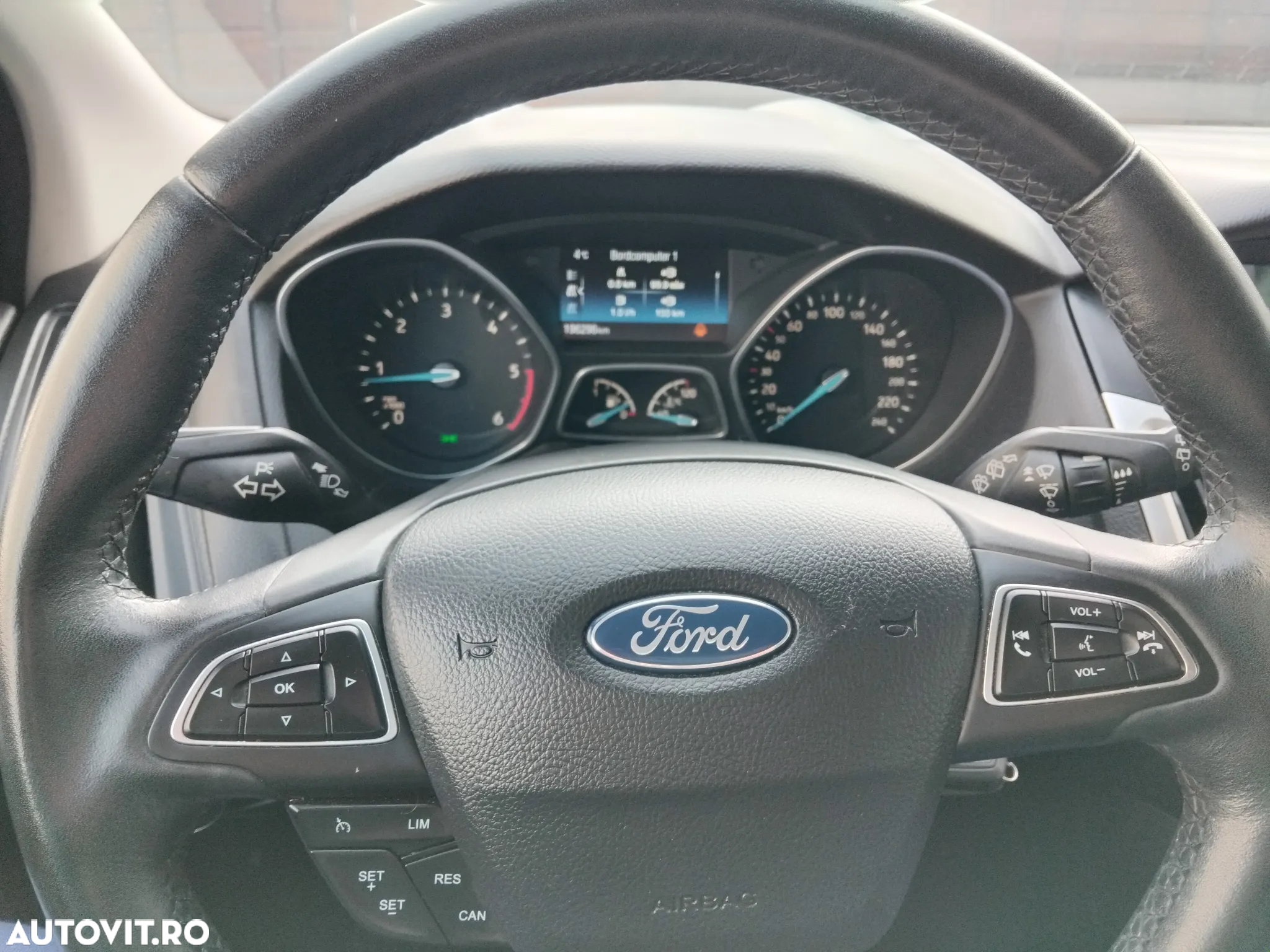 Ford Focus 1.5 TDCi Titanium - 12