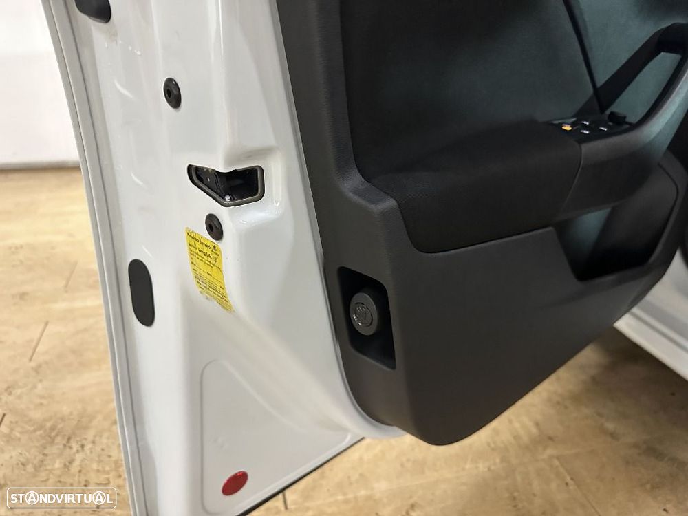 Skoda Kamiq 1.0 TSI DSG - 8