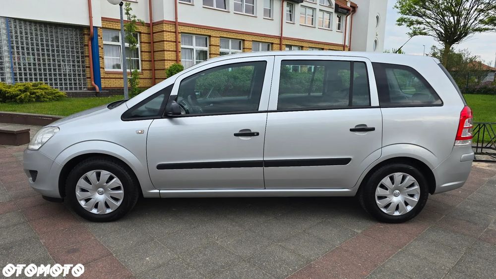 Opel Zafira - 7