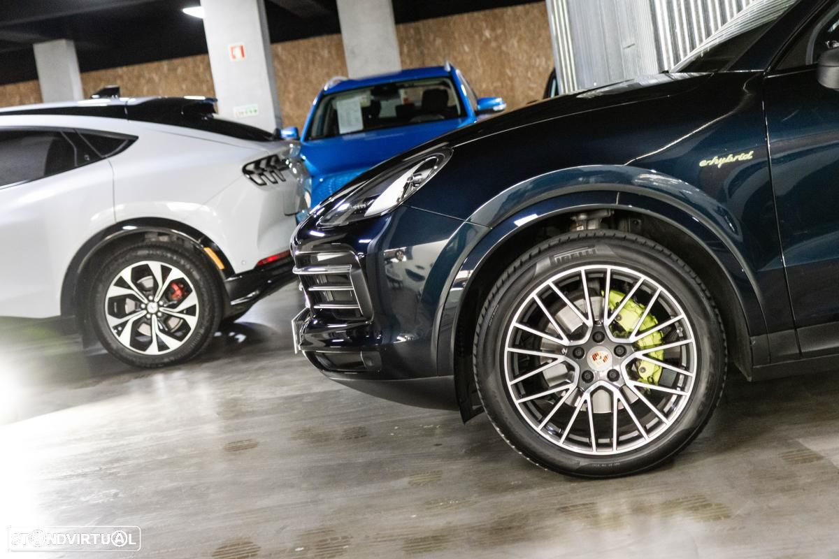 Porsche Cayenne E-Hybrid Tiptronic S Platinum Edition - 15