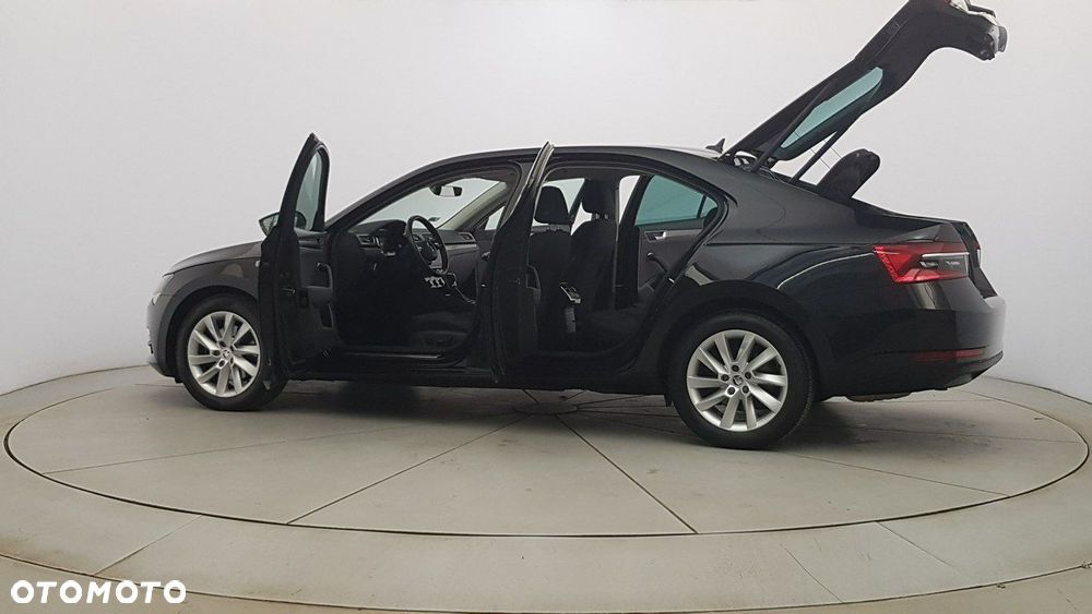 Skoda Superb - 11