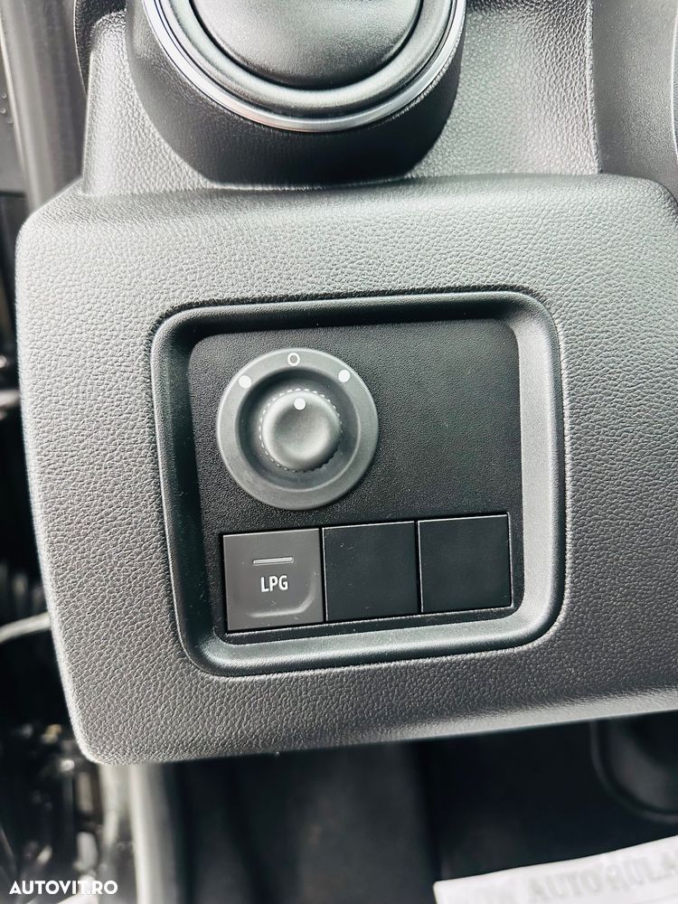 Dacia Duster TCe 90 2WD Essential - 22