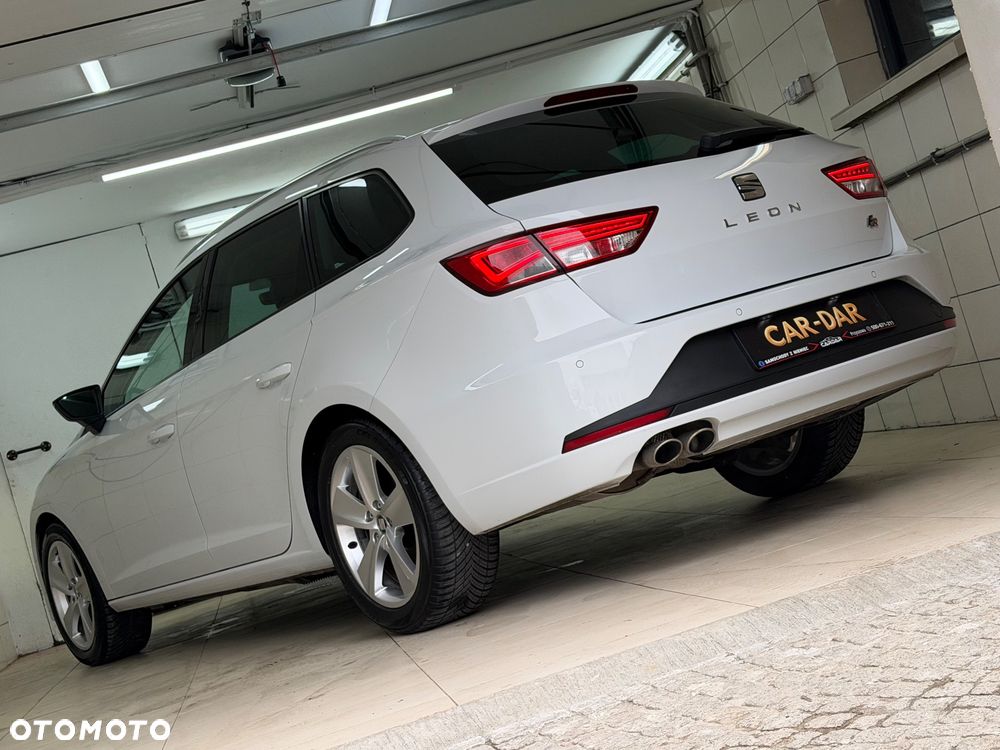 Seat Leon Sportstourer 2.0 TDI Start&Stop FR - 10