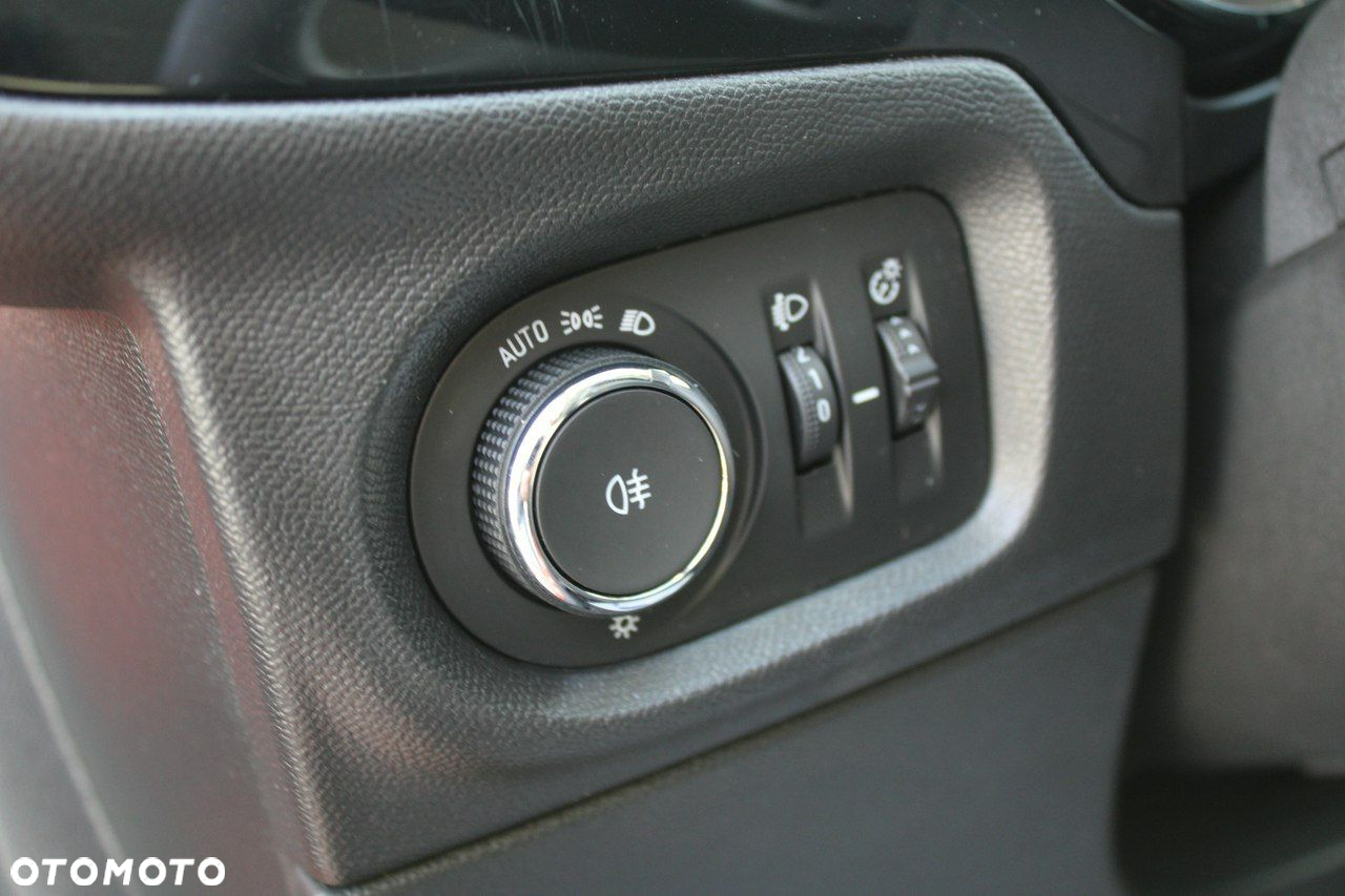 Opel Corsa - 19