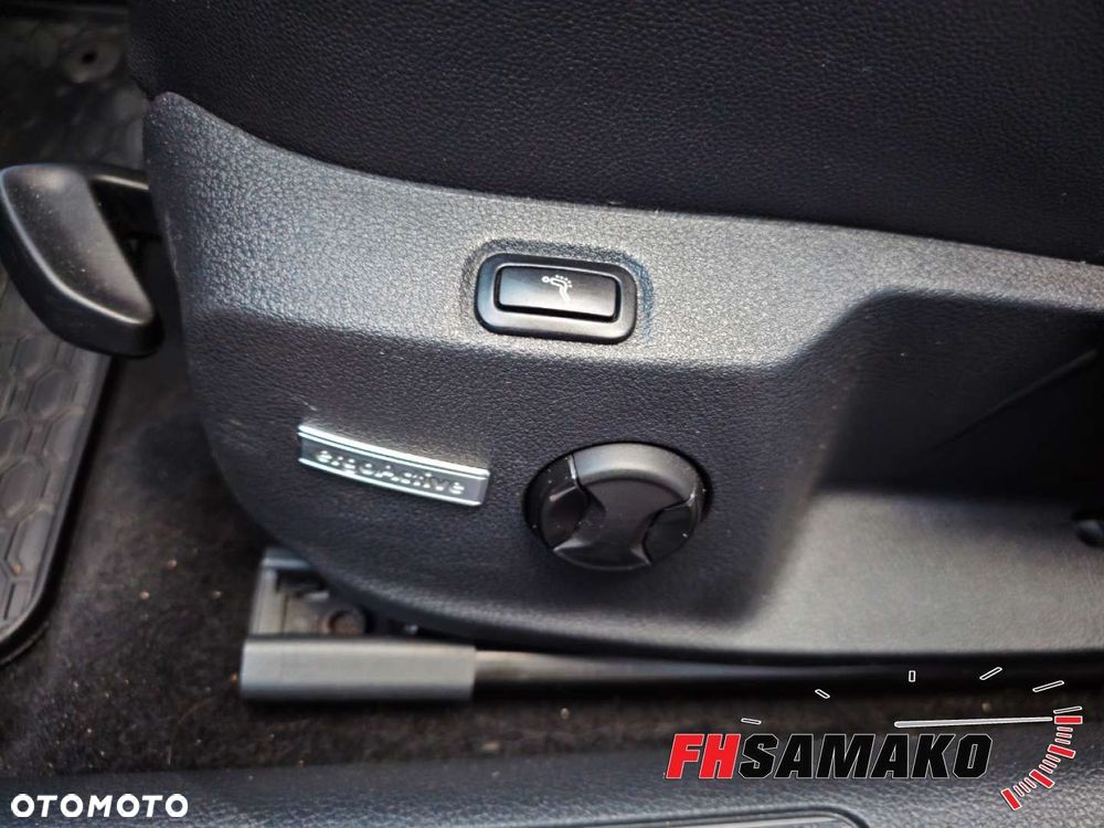 Volkswagen Golf VII 2.0 TDI BMT Highline DSG EU6 - 34