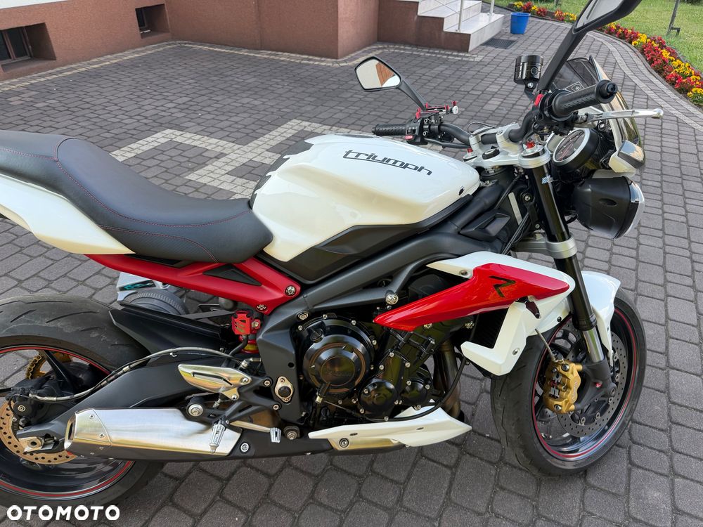 Triumph Street Triple - 3