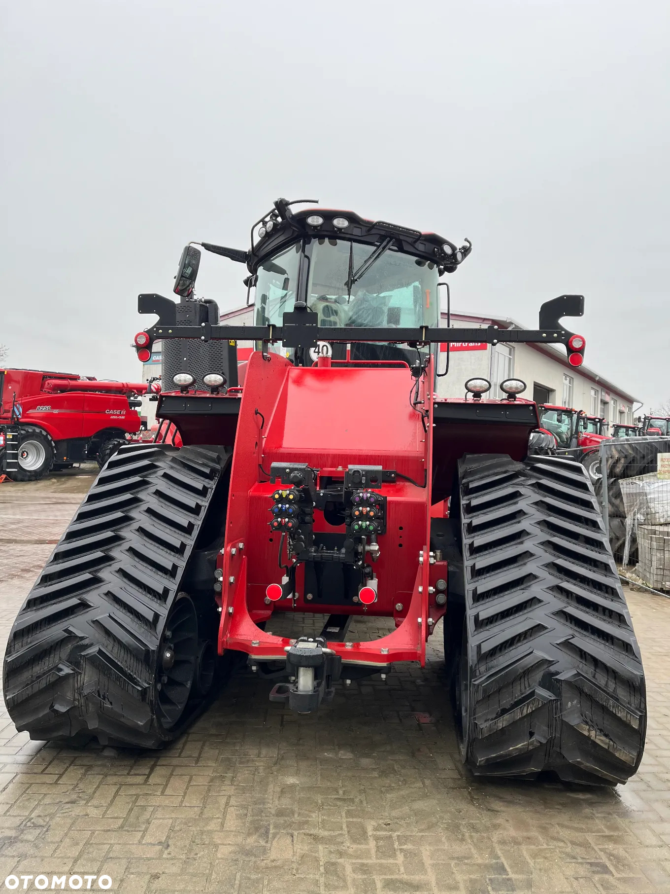 Case IH Quadtrac 645 - 6