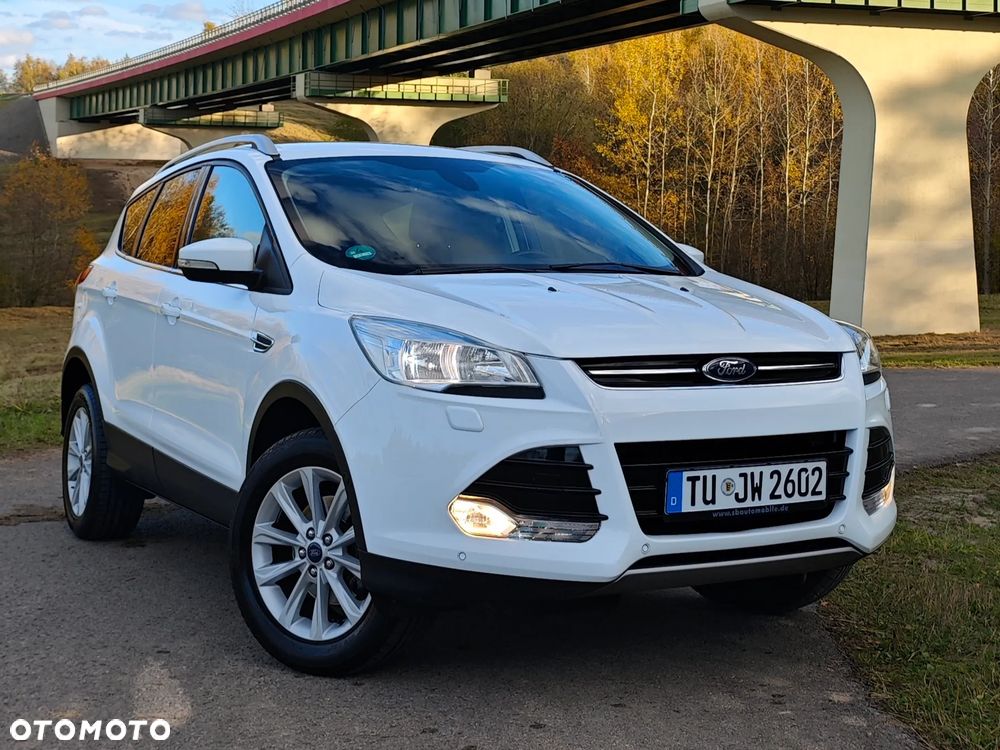 Ford Kuga 1.5 EcoBoost 2x4 Titanium - 1