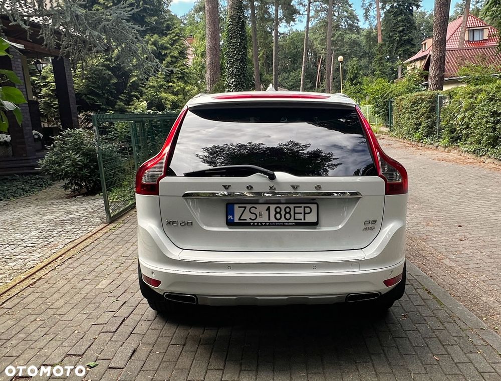 Volvo XC 60 D5 AWD Summum - 5