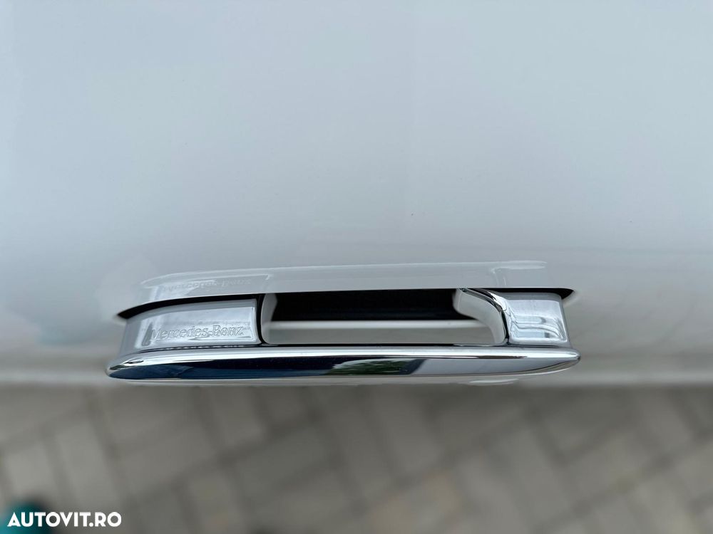 Mercedes-Benz EQE 350+ - 7