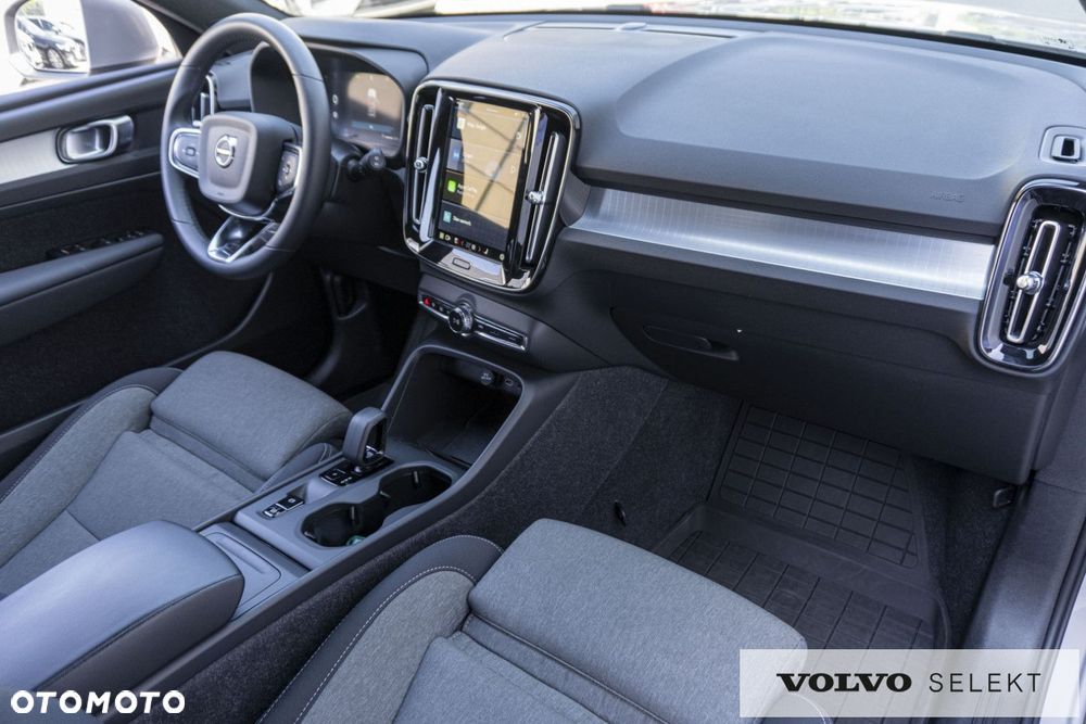 Volvo XC 40 - 20