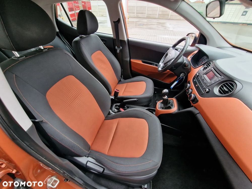 Hyundai i10 1.2 Trend - 14