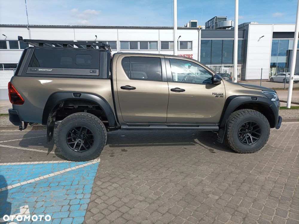 Toyota Hilux 2.8 D-4D mHEV Double Cab Invincible 4x4 - 7