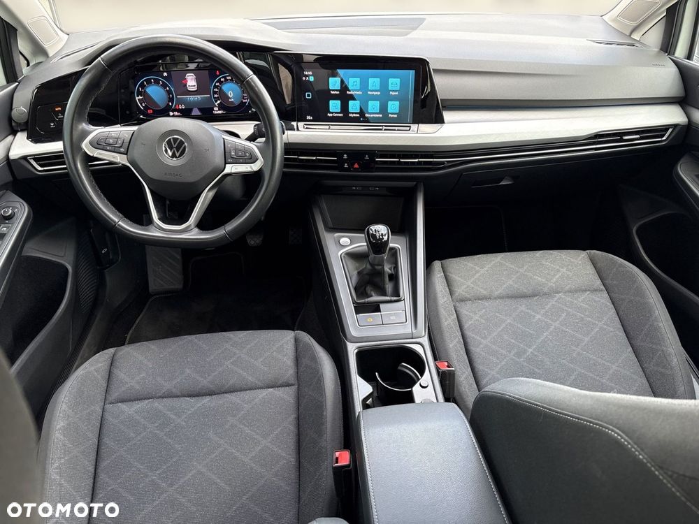 Volkswagen Golf - 19
