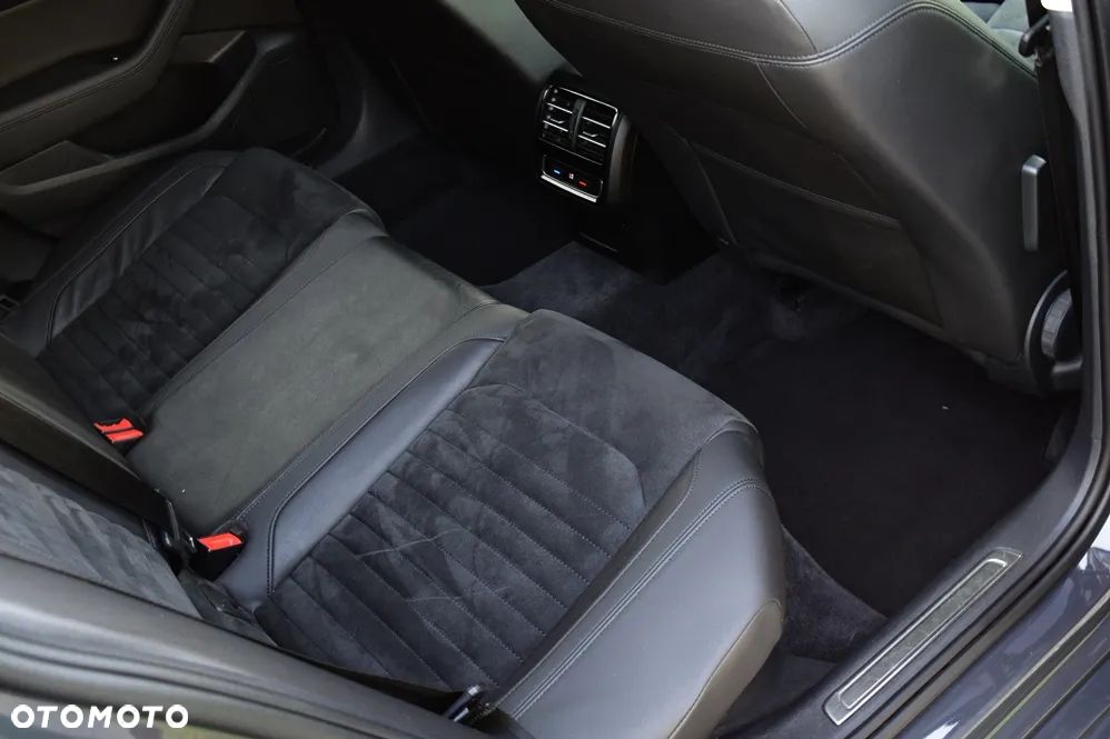 Volkswagen Passat 2.0 TDI BMT Highline DSG - 16