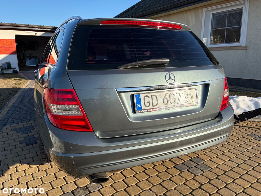 Mercedes-Benz Klasa C 220 CDI DPF Automatik BlueEFFICIENCY Avantgarde - 8