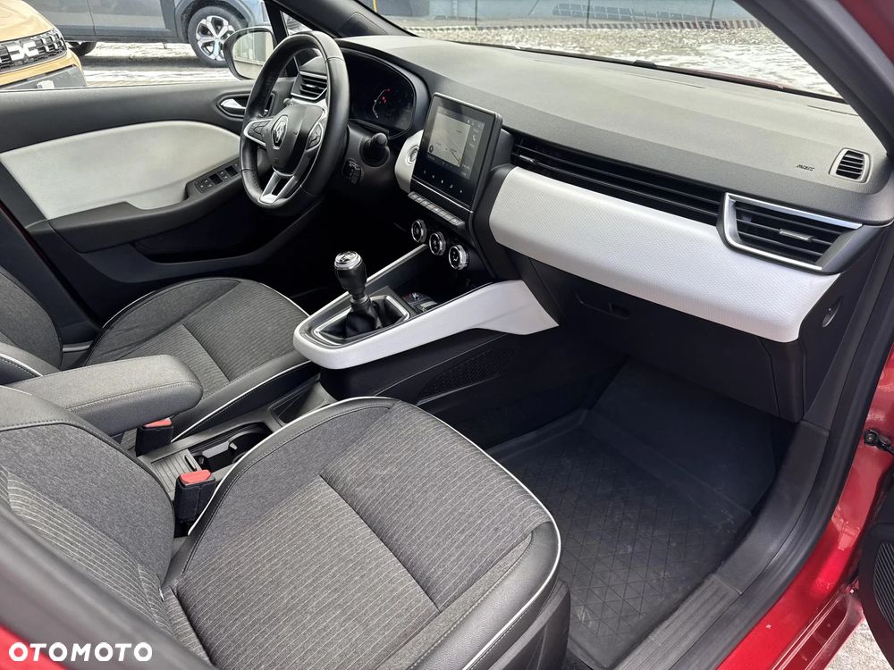 Renault Clio 1.0 TCe Techno - 22