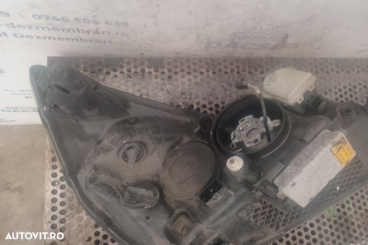 Far stanga cu Xenon Renault Espace 4 [2002 - 2006] Minivan 2.2 dCi MT - 1