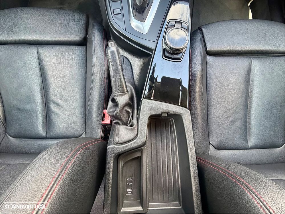 BMW 320 Gran Turismo d Auto Line Sport - 24