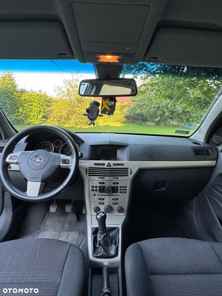 Opel Astra 1.7 CDTI - 13