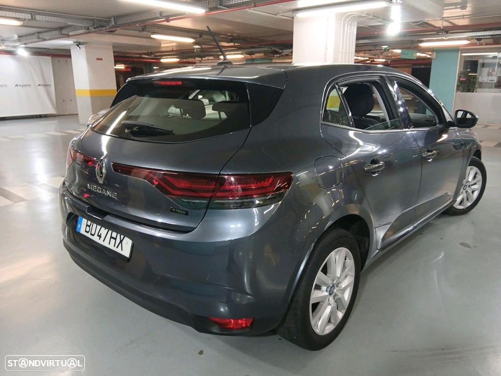 Renault Mégane 1.6 Plug-In Equilibre - 4