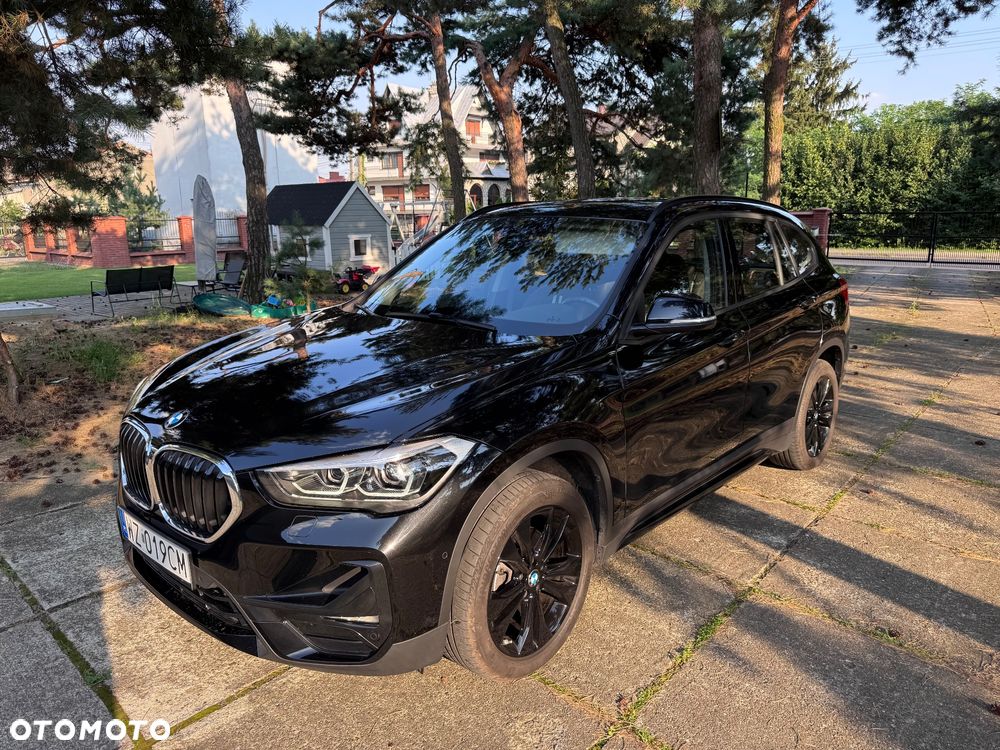BMW X1 sDrive18i xLine sport - 1