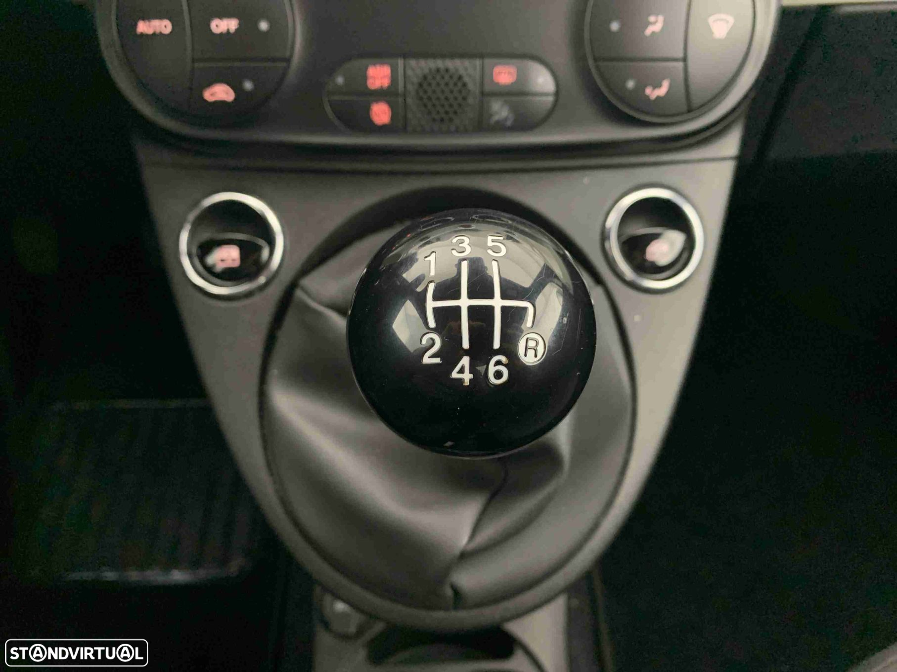 Fiat 500C 1.0 Hybrid - 10