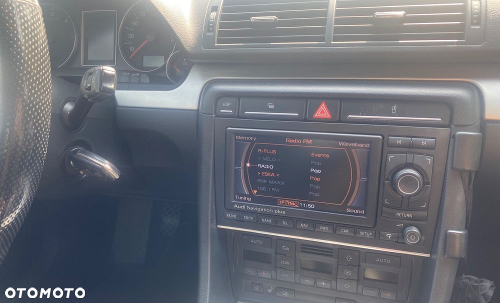 Audi A4 Limousine - 6