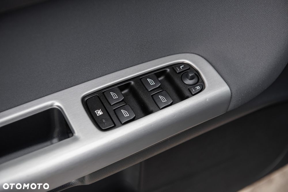 Volvo V50 T5 AWD Summum - 17