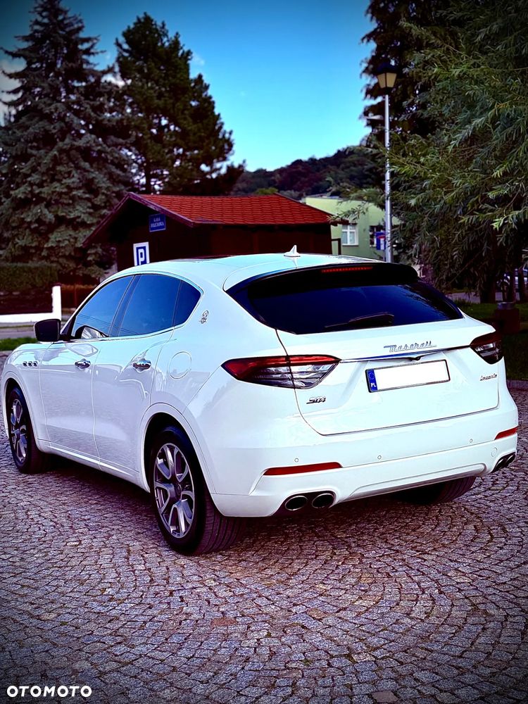 Maserati Levante S Q4 - 5