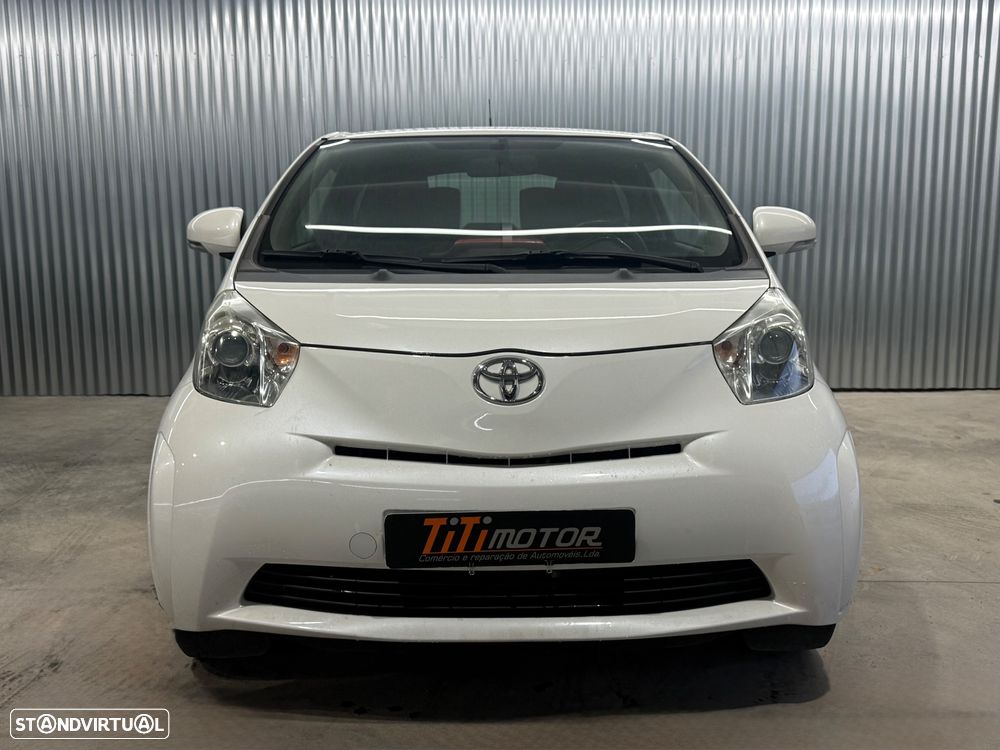 Toyota iQ 1.0 VVT-i Essential+AC - 2