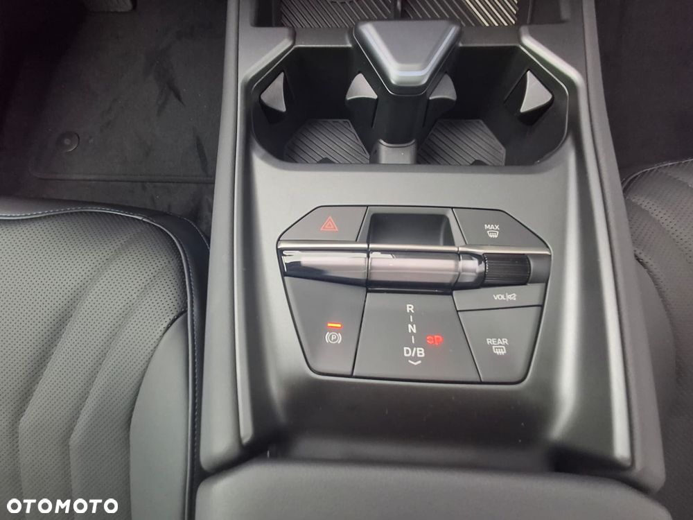 BMW i3 50 xDrive 113.4kWh - 30