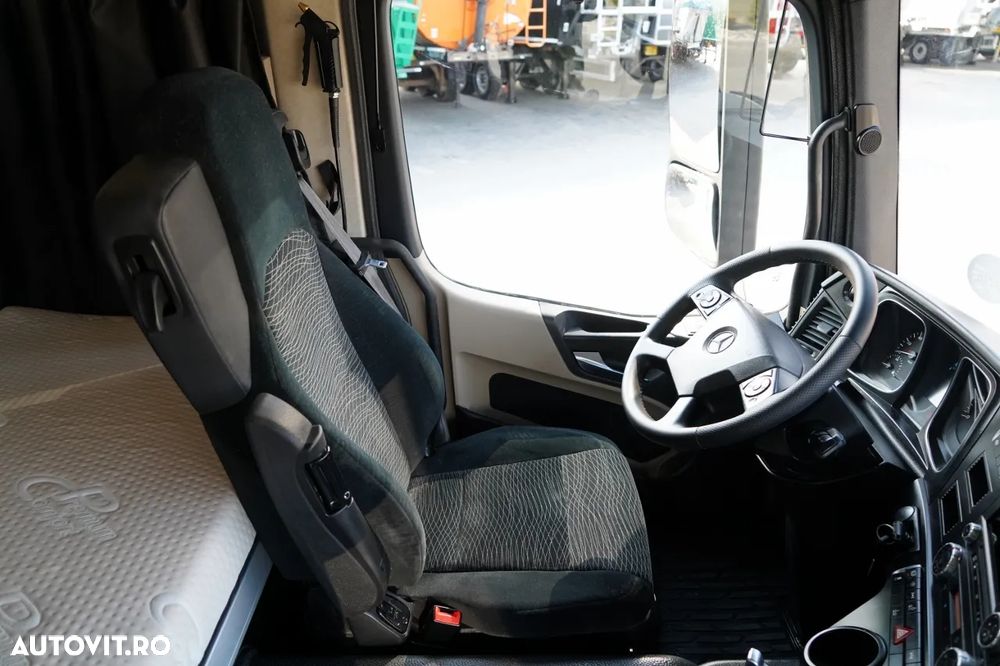 Mercedes-Benz ACTROS 2543 / PODEA DE TRACȚIE / 6X2 / DIRECȚIE / PUNTE RIDICATĂ - 26