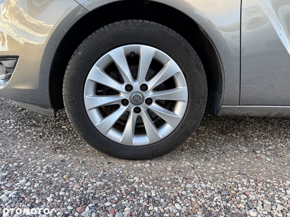 Opel Meriva - 13