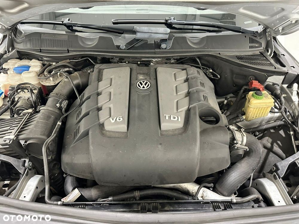 Volkswagen Touareg - 20