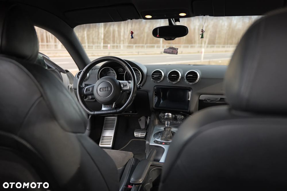 Audi TT S Coupé tronic - 24