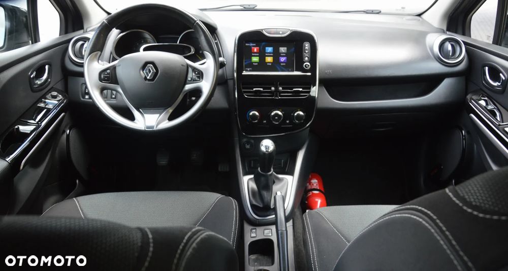 Renault Clio - 15