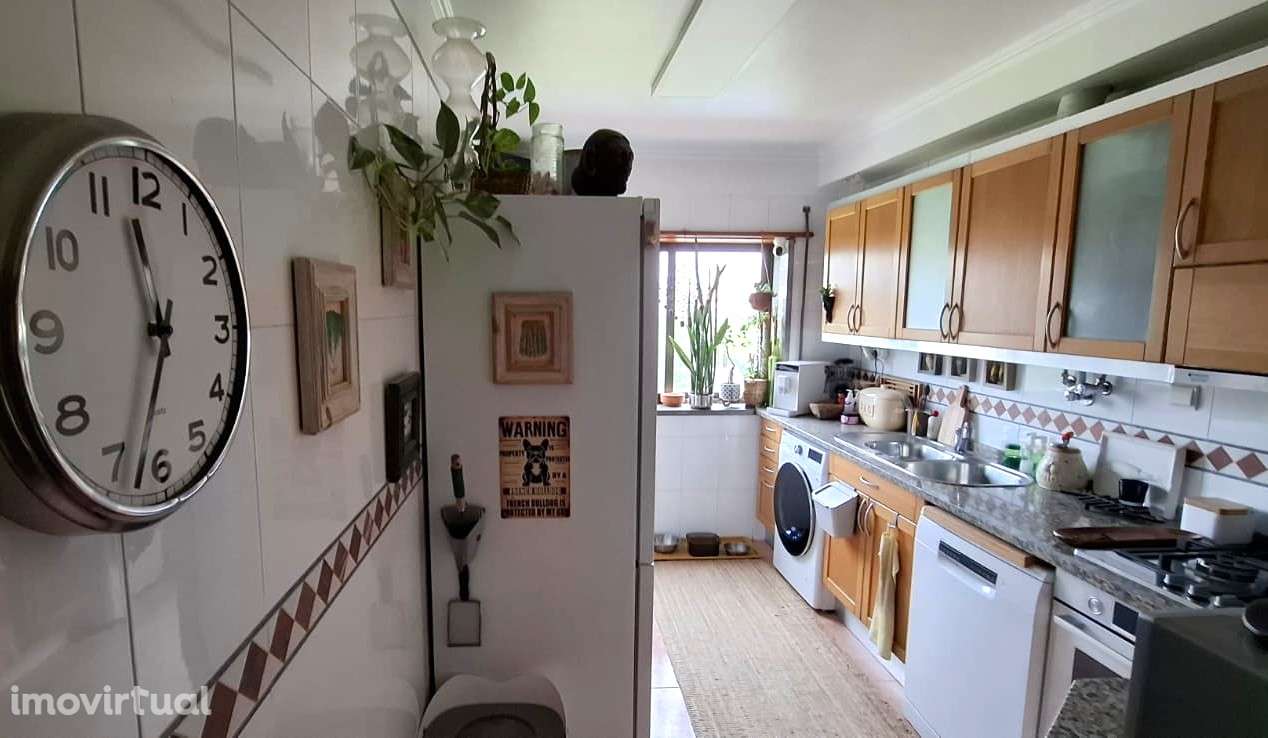 T2 com arrecadação e garagem na Urbanização Quinta Nova, em Odivelas - Grande imagem: 3/19