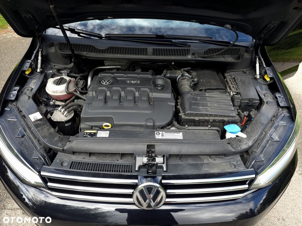 Volkswagen Touran 2.0 TDI BMT Highline DSG - 37