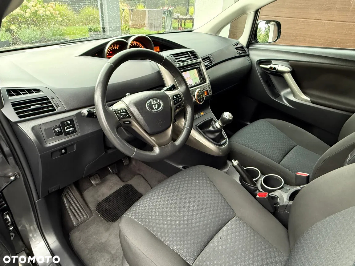 Toyota Verso 1.8 Edition - 13