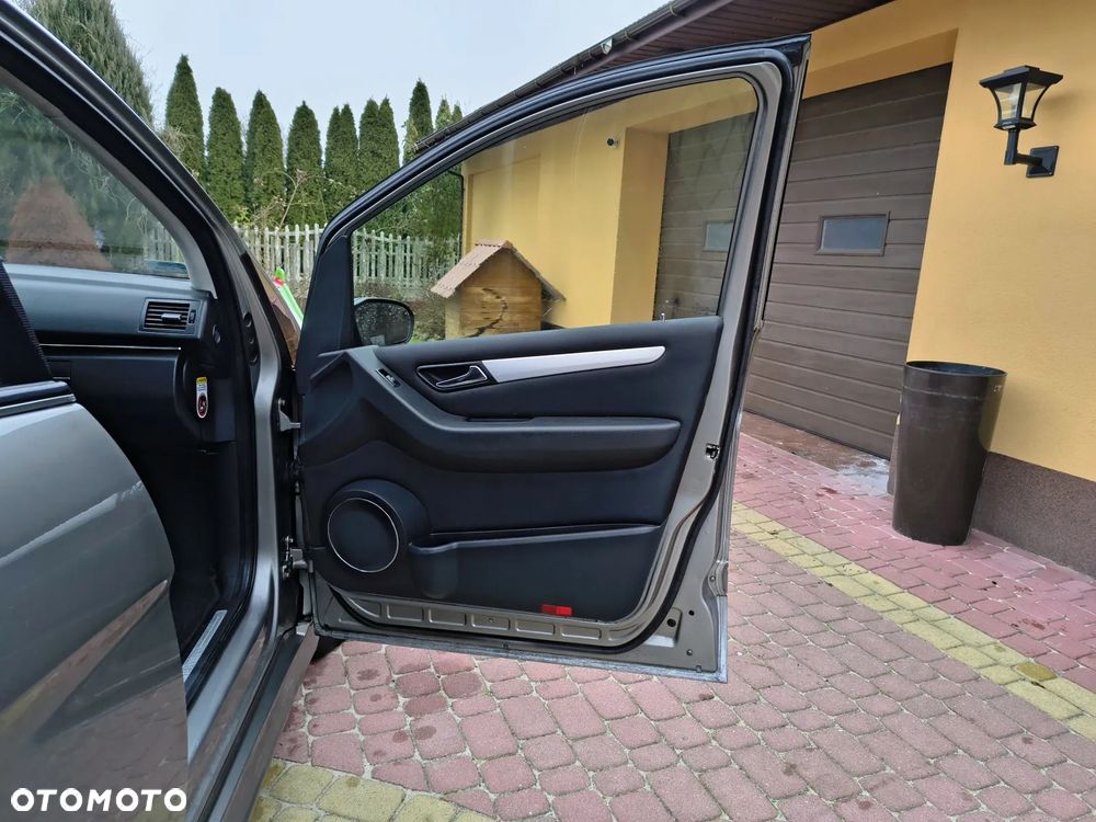 Mercedes-Benz Klasa A 180 CDI Special Edition - 18