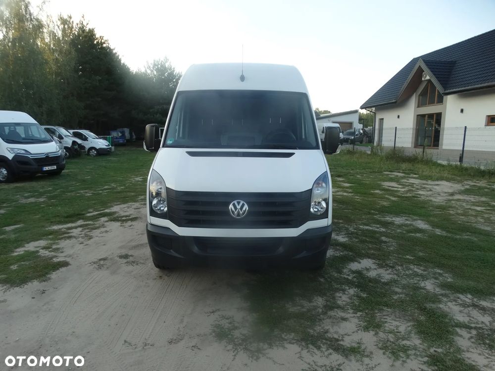 Volkswagen Crafter - 1