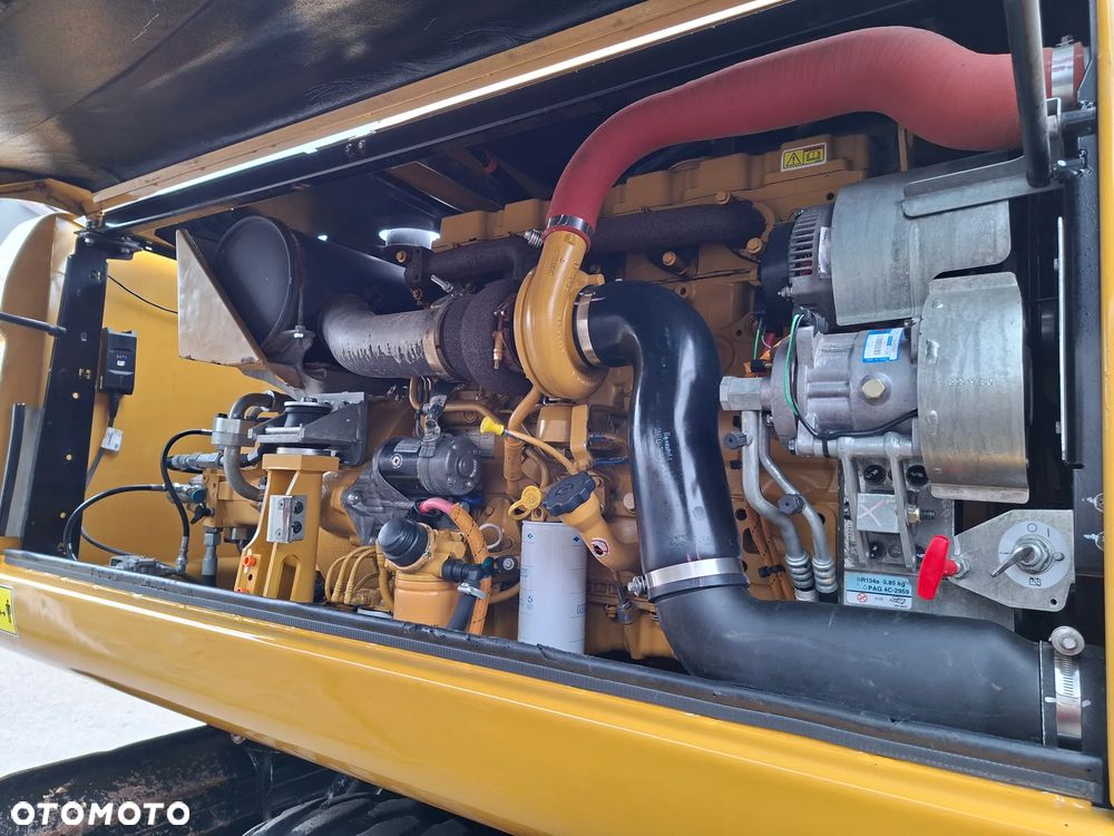 Caterpillar CAT M 318 D - 20