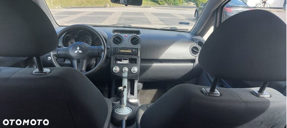 Mitsubishi Colt 1.3 Inform - 6