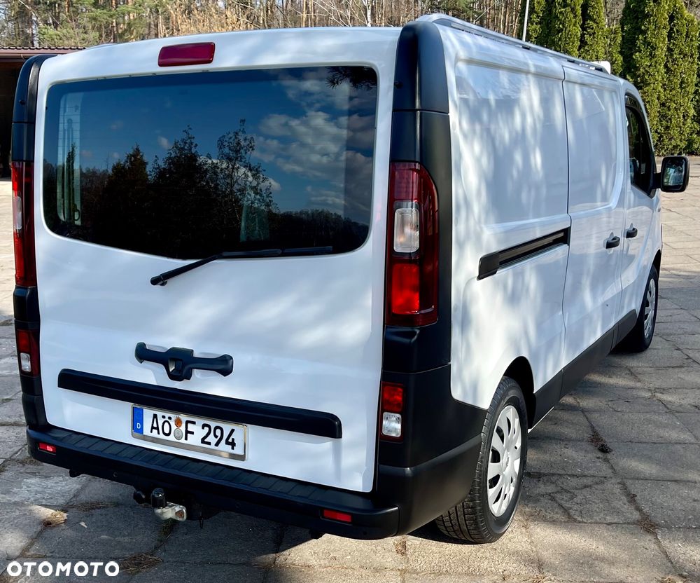Opel Vivaro - 13