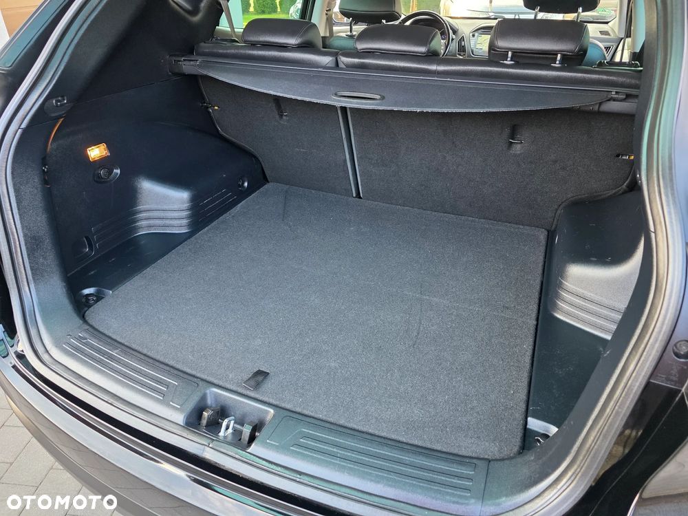 Hyundai ix35 1.6 GDI Premium 2WD - 16